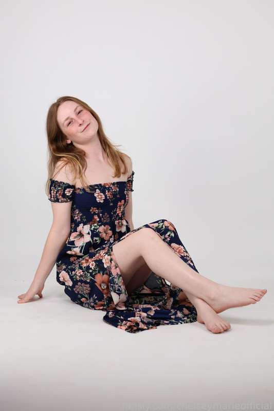 Chelseymarieofficial - Fansly - 06 May, 2025 40