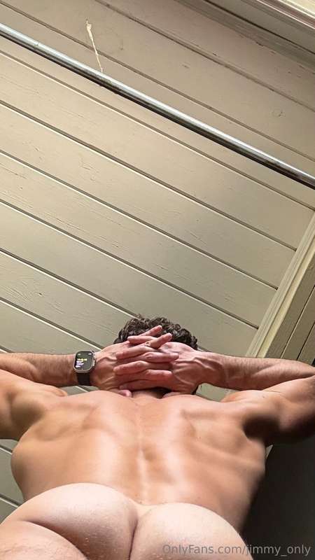 late night pump 💪 Check your messages for more 😈 1