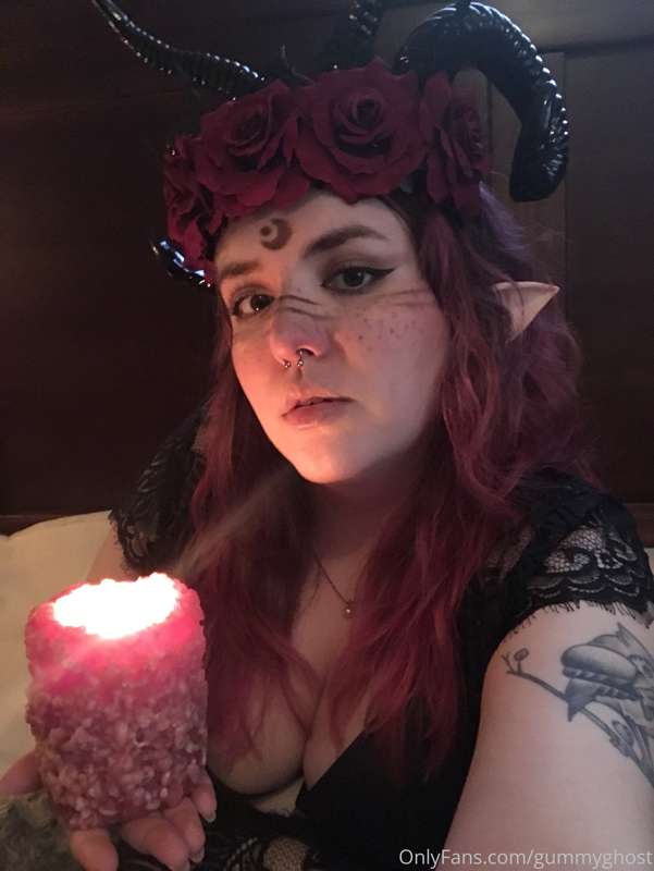 Dark elf wax play 🕯