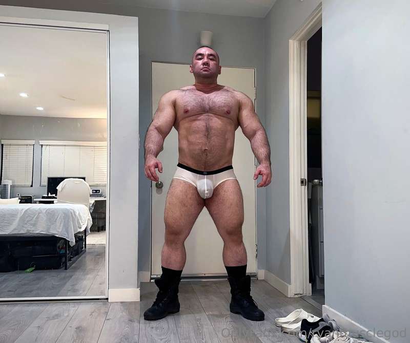 Ryanmusclegod - Onlyfans - 17 Jun, 2024