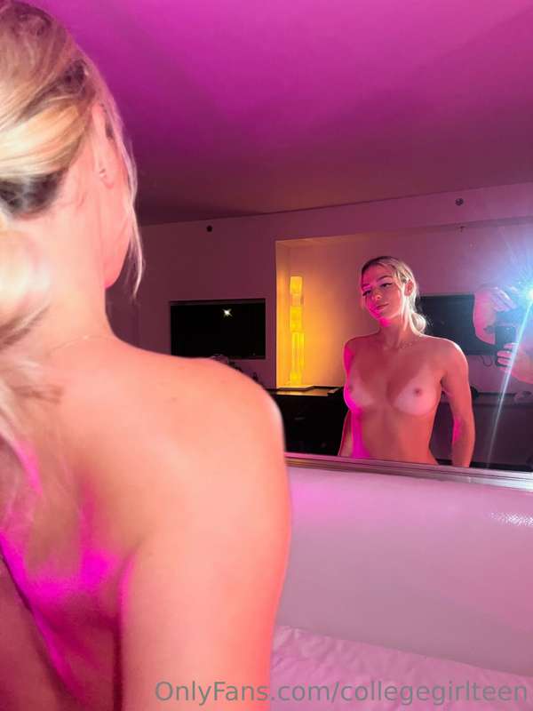How many times have you cum today baby?? 🤪👅 I wanna help you..