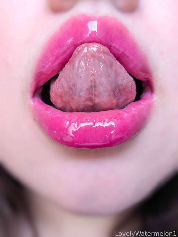 Lovelywatermelon1 - Fansly - 23 Jan, 2025 8