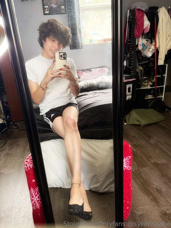 First extremely mini post from last week and got depressed s.. 1