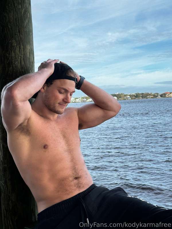 https://onlyfans.com/kodykarma Join me over here if you have.. 2