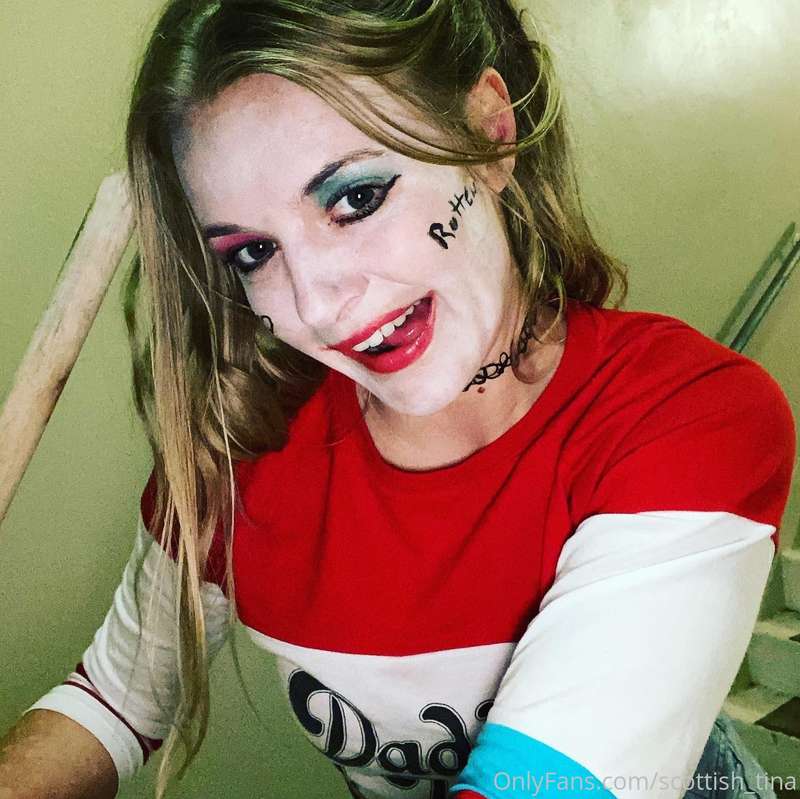 Happy spooky season u bunch of babes ...who’s excited to see..