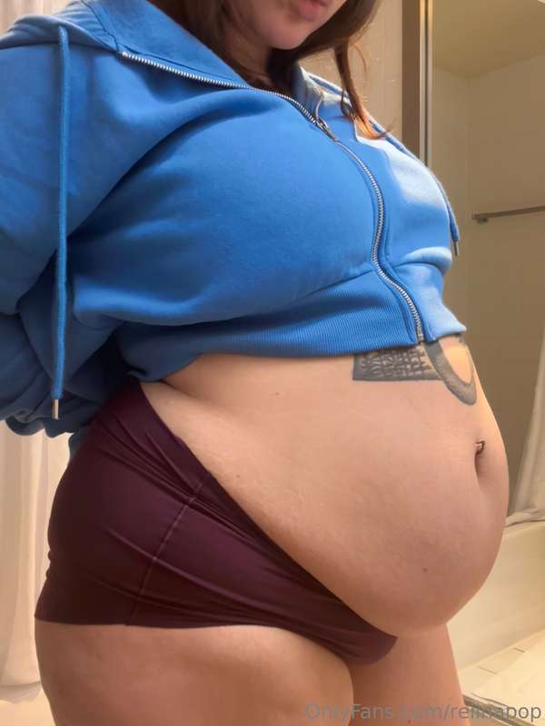 New year hot pot belly! Happy new year everyone - filmed a B.. 1