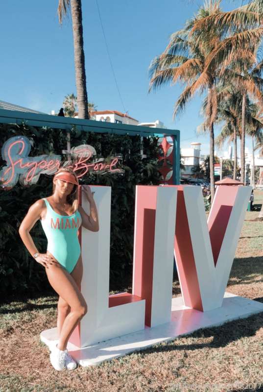 Did ya hear?! 🤔 Super Bowl LIV is coming to Miami! ☀️🌴🏈