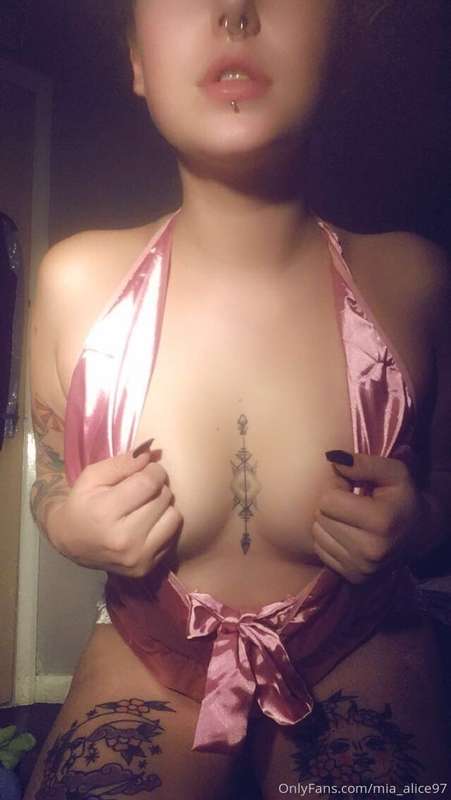 Maybabe2020 - Onlyfans - 2025-07-05T17:54:18