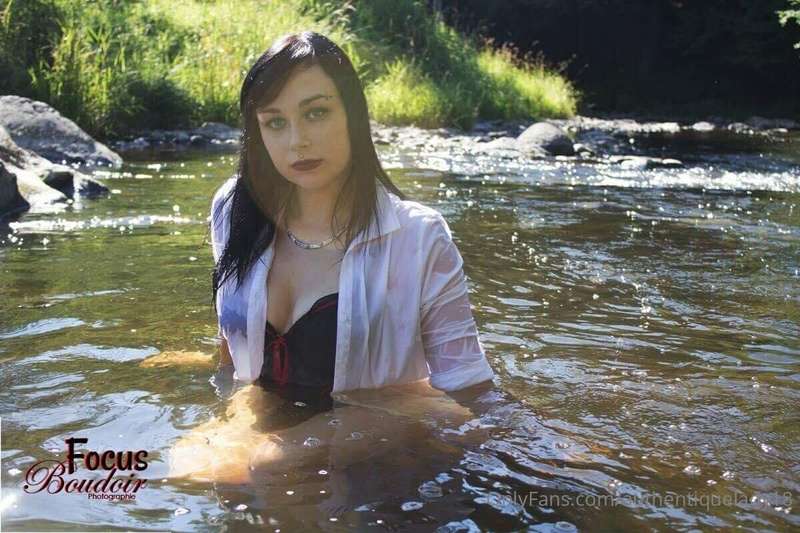 Authentiquelady18 - Onlyfans - 19 Jul, 2022