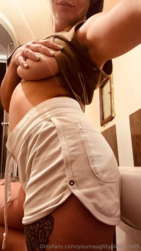 Love what you see babe ? 😏🔥