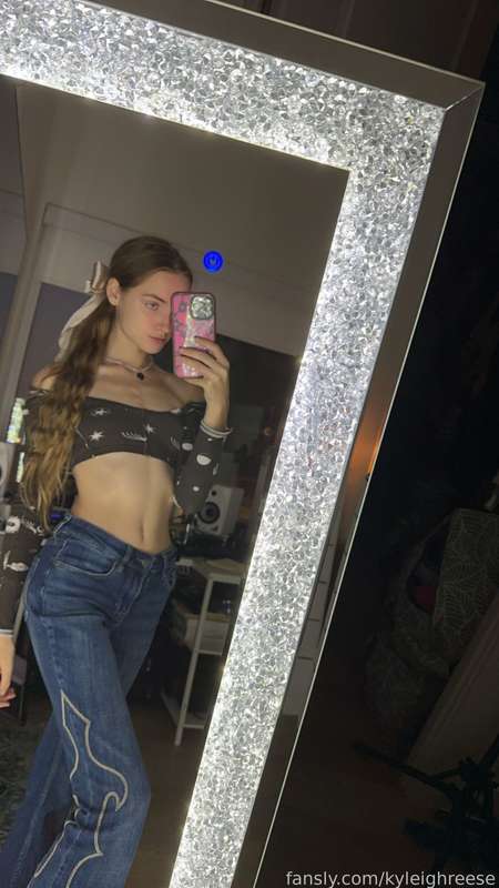 DM