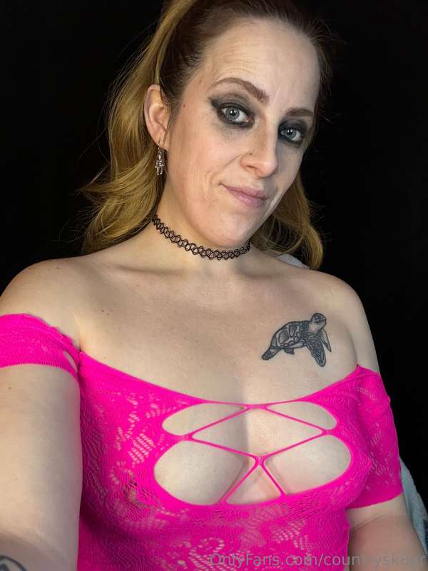 Feeling sexy get the set in your messages or if ur new messa.. 1
