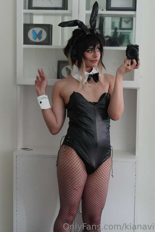 Hiyaaaaa!! Here are the rest of the bunny pics I took from y.. 7