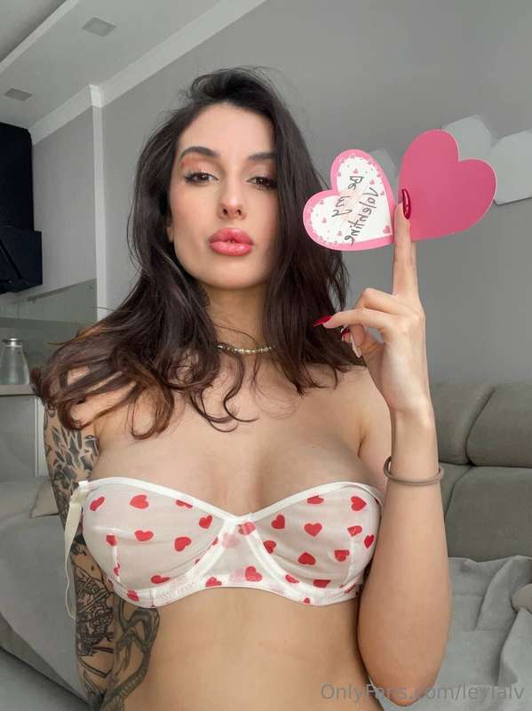 💖 Happy Valentine’s Day, my loves! 💖Today is a day of passio..