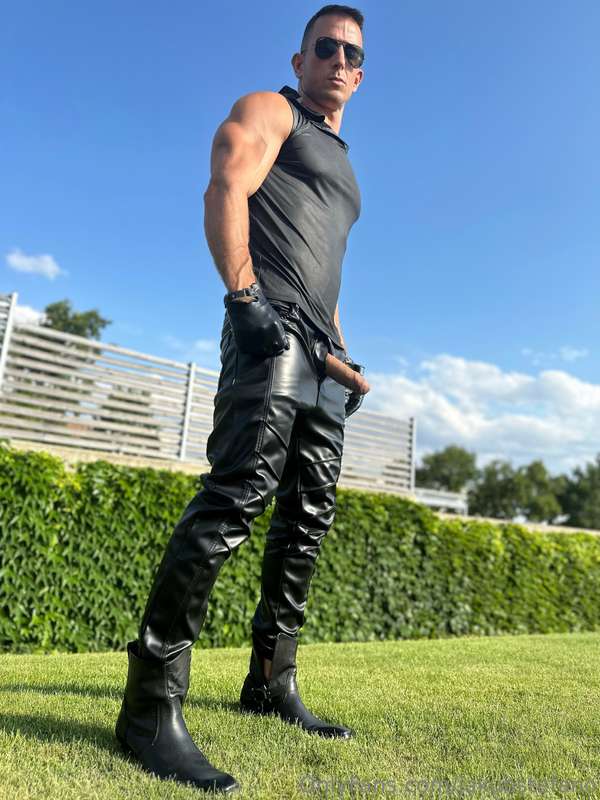 How u like me in a leather?