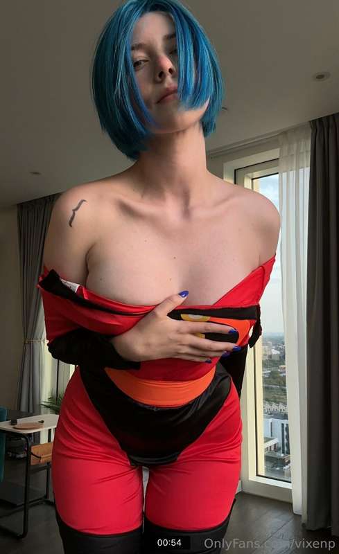 I heard rumors that in this outfit you like me, right? ;)
**.. 2