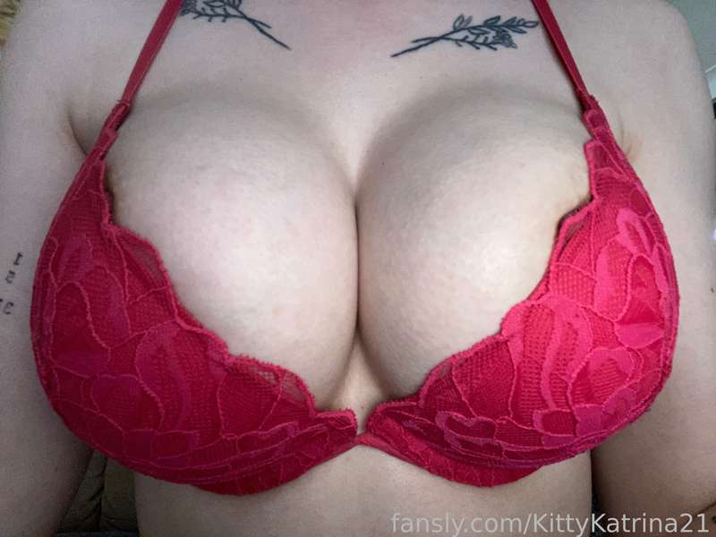 Kittykatrina_21 - Fansly - 18 Jun, 2024 3