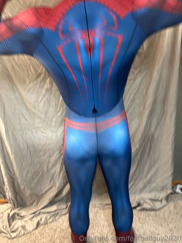 New Spider-Man pics and videos  5