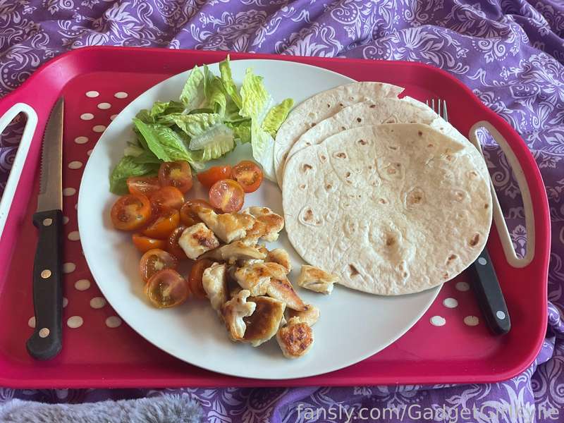 Gadgetgirlkylie - Fansly - 15 Sep, 2023