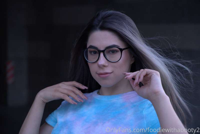 Andrei took me out for a photo shooting. How did he do ? 8