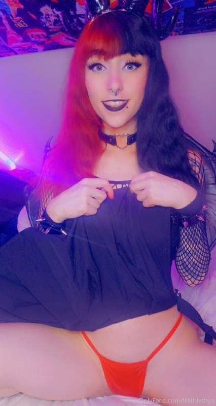 💦⛓ should I buy more thick toys? Any recommended styles or c.. 17