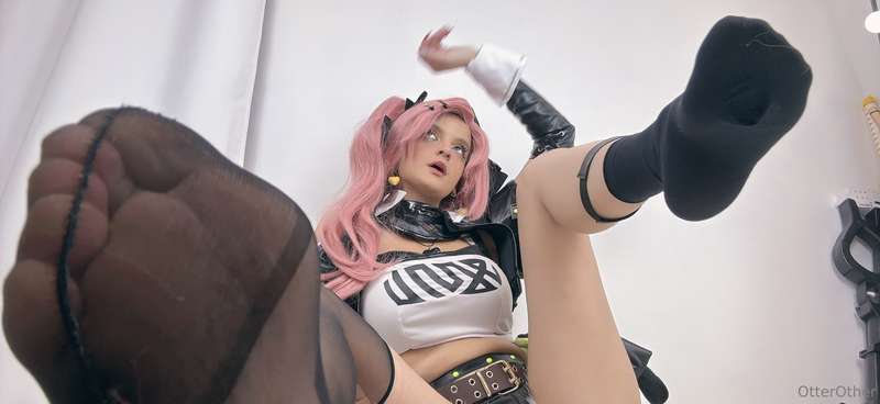 What about a “step on you” set? 🦶 ;P  2
