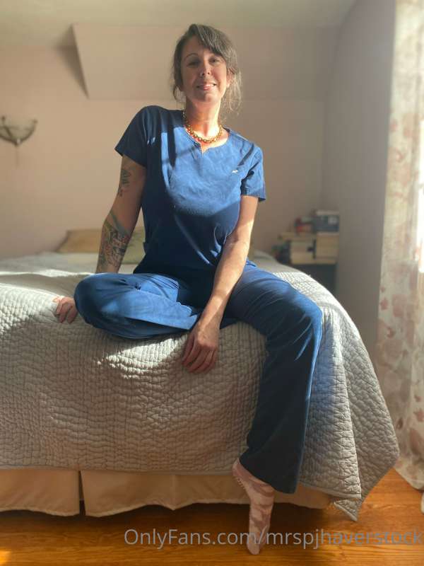 Home from clinic & getting comfortable… ☺️☺️