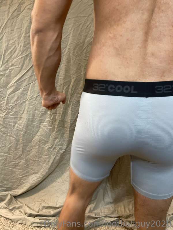 PVT Martinez shows off his goods lol set 3 19