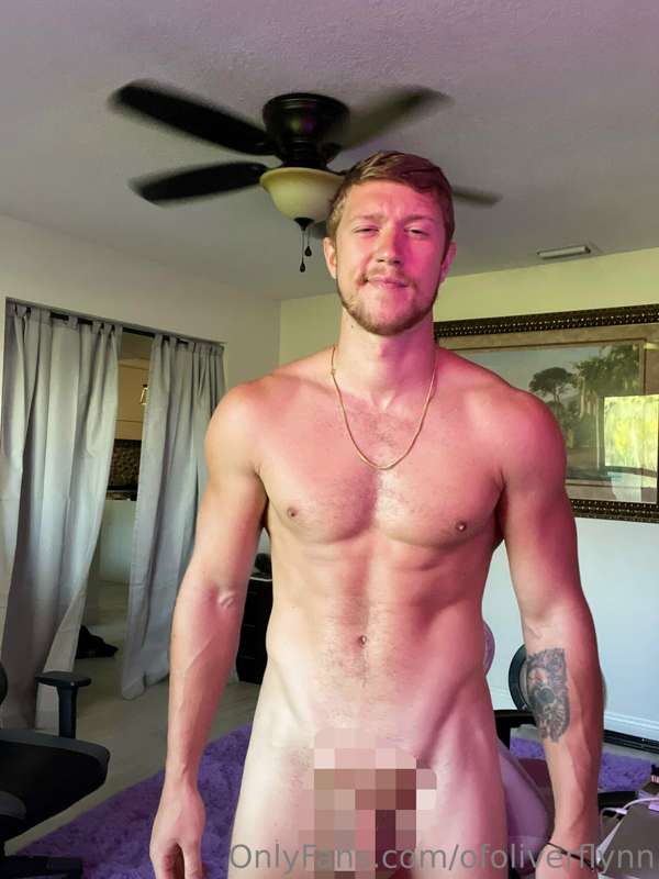 hit me in the dm's to see without the blur 😉​