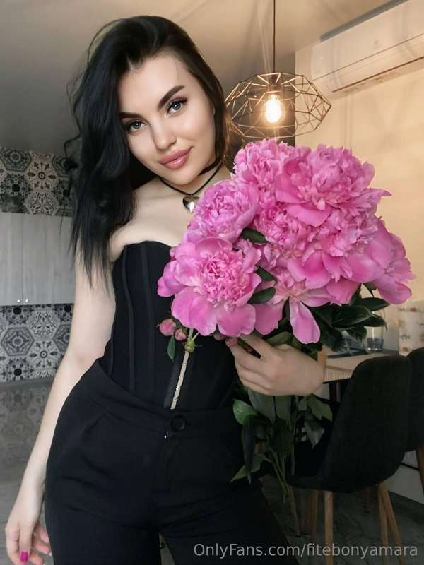 Oh my god!😱🥵 @cutie.sophie I can't stop thinking about sex, .. 1