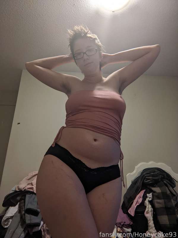 Honeycake93 - Fansly - 14 Oct, 2022 11
