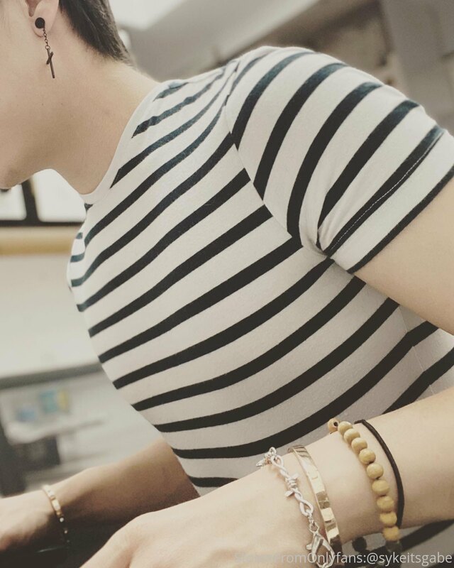 Two recent pics at the end ☺️ (Sfw) 6