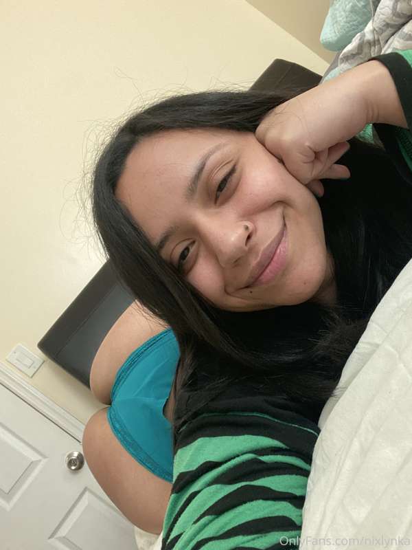 What would you with this huge 52 in ass & this cute face?~ 2