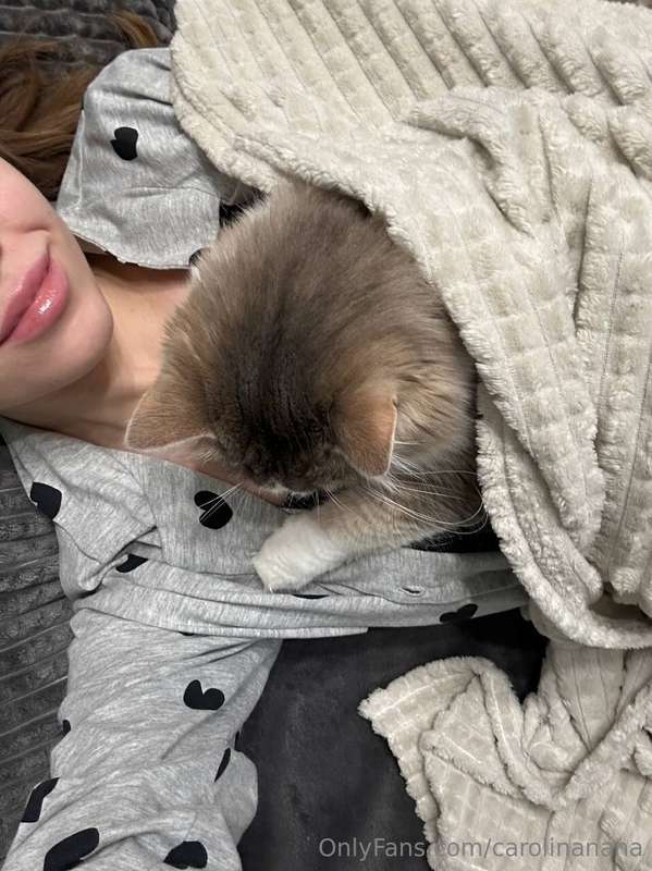 I love my cat so much, it’s hard to put into words.. She’s j..