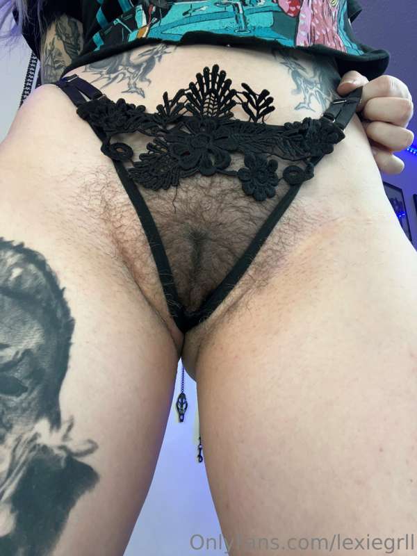 My pussy doesn’t really fit in these 2