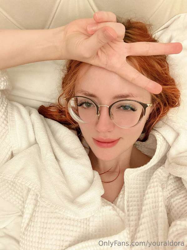 Good morning, how are you? 💗
I'm a little sick and I'm going.. 2