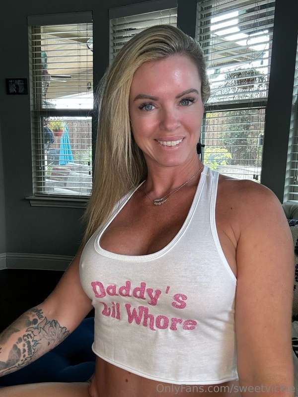 Topless JOI Rate $35Want more than just a rate? I’ll give yo..