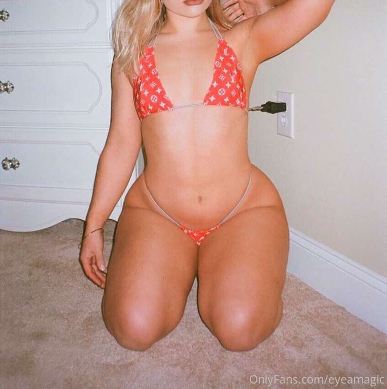 Curves for days ❤️