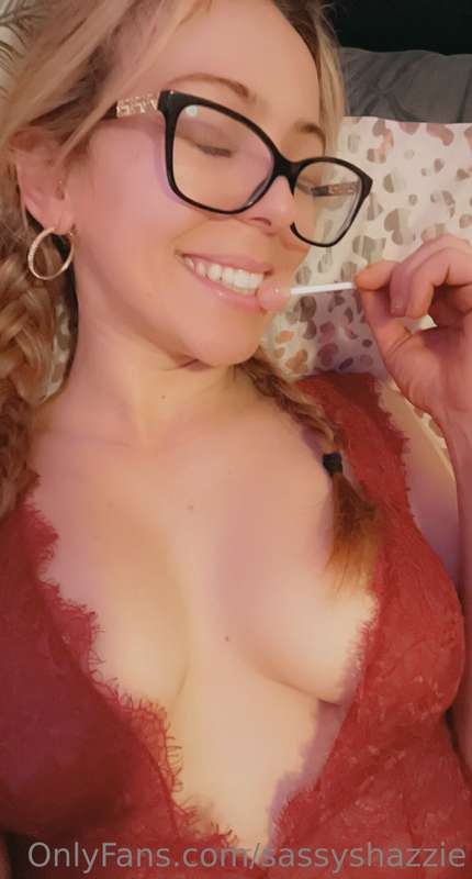 Who me with the double upload? Oops not sorry 😅💁🏼‍♀️🤣 DM me ..