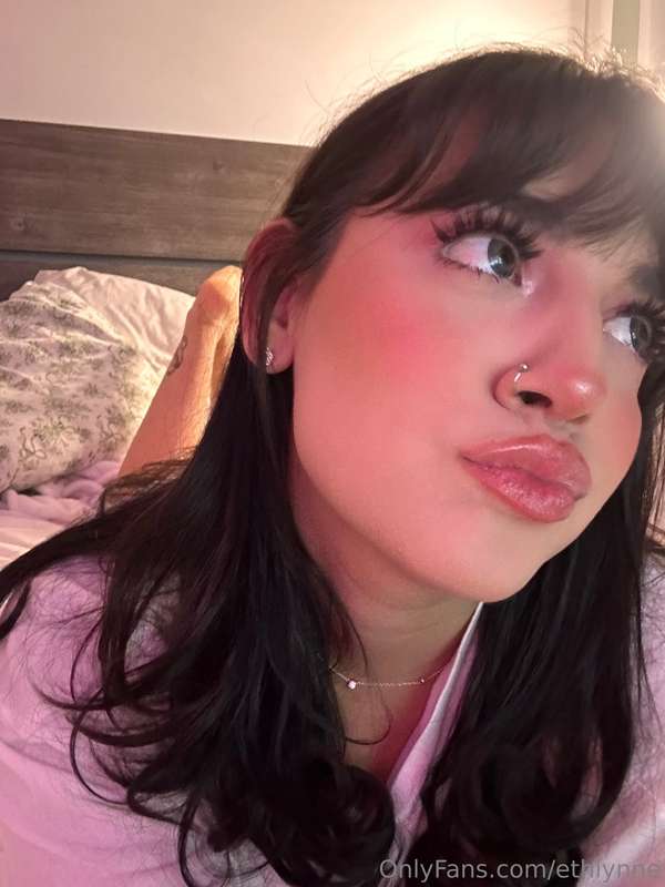 Face > 2