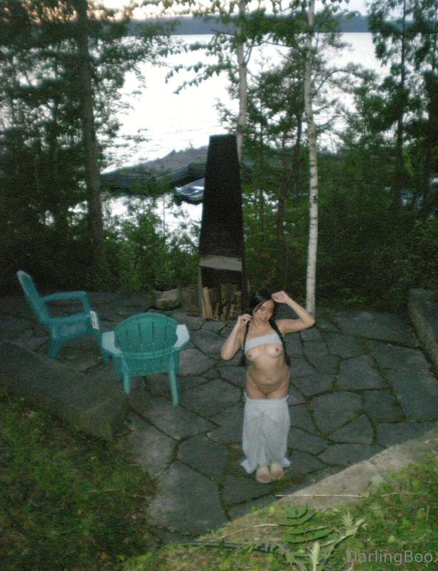 Went to my friend’s cabin, and just had to go in the private.. 9