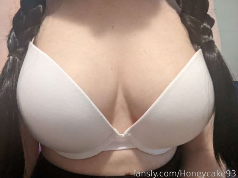 Honeycake93 - Fansly - 14 Dec, 2022 19