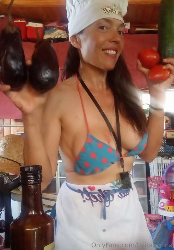 Prendete a mi cocina de campo en vivo! Versión full nude en .. 2