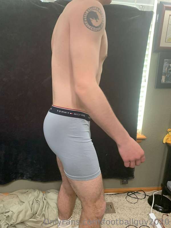 Me looking pretty damn sexy ;-) 23