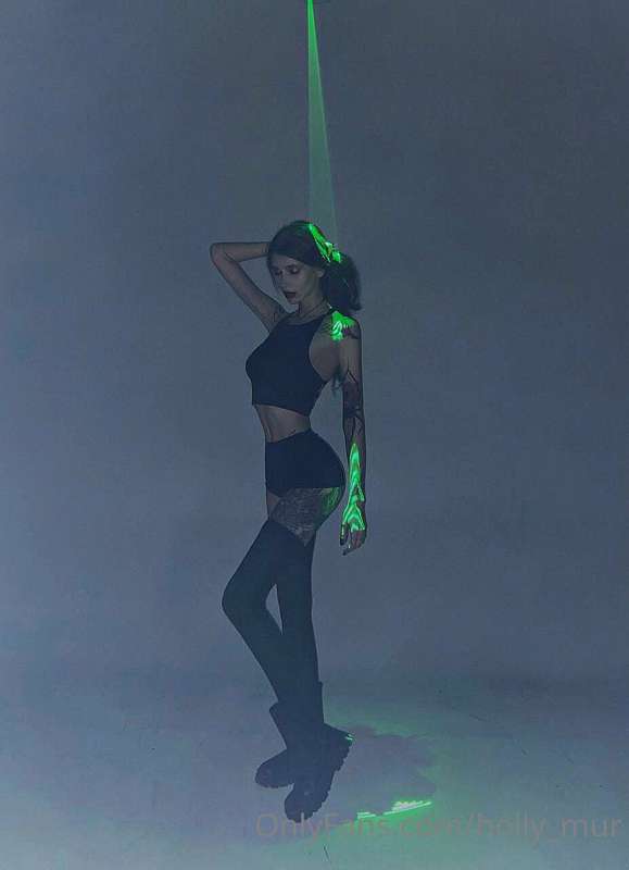 Have you ever been to a techno party? It's a great way to re..