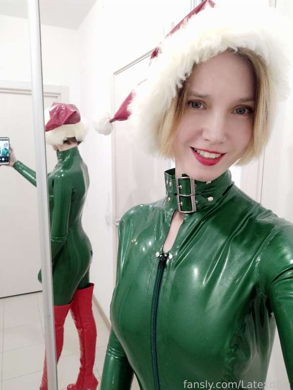 Latexdiva - Fansly - 23 Dec, 2022 2