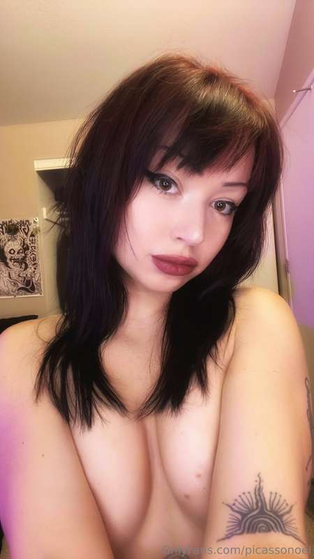 hi my pretties, how are you today? 🖤🖤🖤