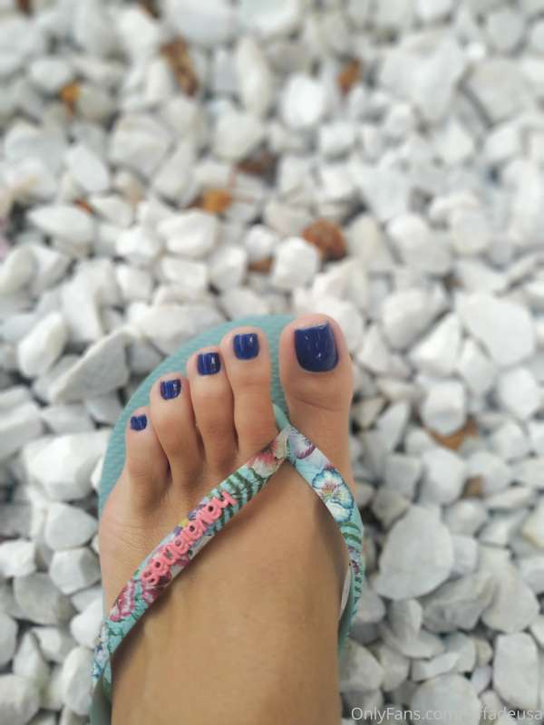 Blue nails Ask your custom video and pics 2