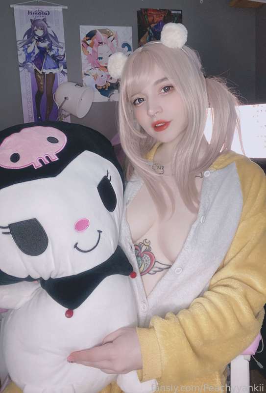 Peachyyankii - Fansly - 05 May, 2022 4