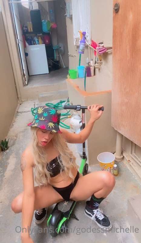 ¿Quien quiere una Rasta Barbie?🍁🫶 6